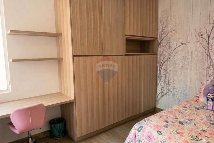 Depto con 450 m2 de jardín y piscina privados. - Imagen 13