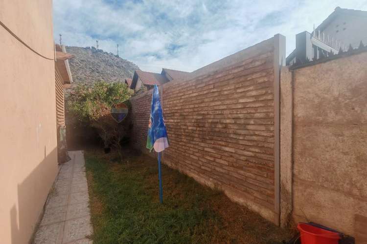 Casa de 2 pisos en condominio 3d+2b - Imagen 12