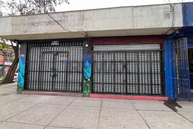 Arriendo local comercial 75 m2. plaza de maipú