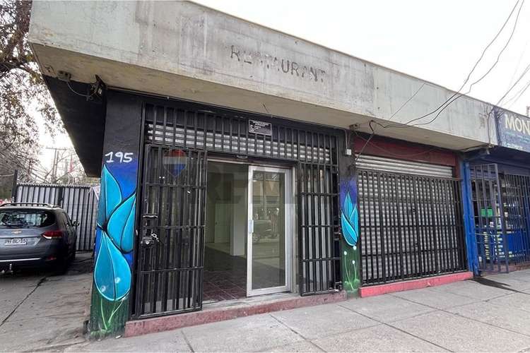 Arriendo local comercial 75 m2. plaza de maipú