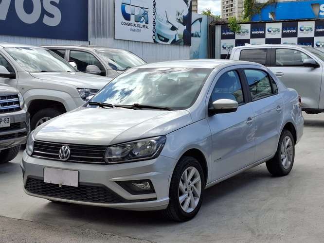 VOLKSWAGEN VOYAGE 2022