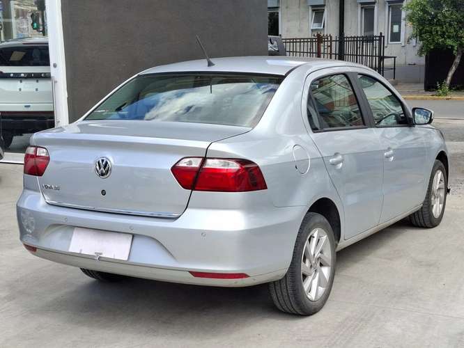 VOLKSWAGEN VOYAGE 2022