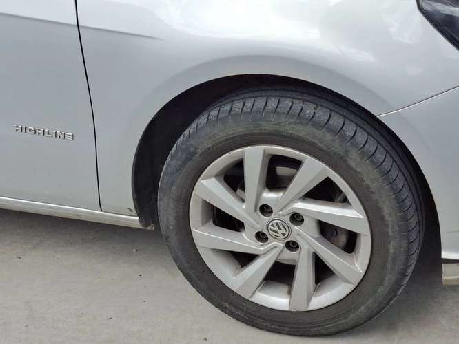 VOLKSWAGEN VOYAGE 2022
