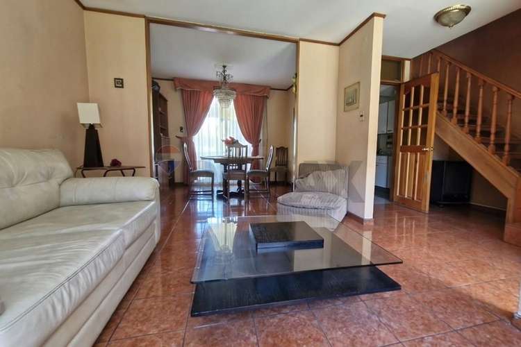 Casa en vasco de gama cerca del metro - Imagen 2