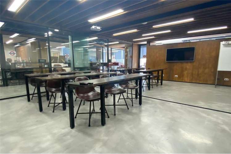 Oficina con terraza  privada - Imagen 11