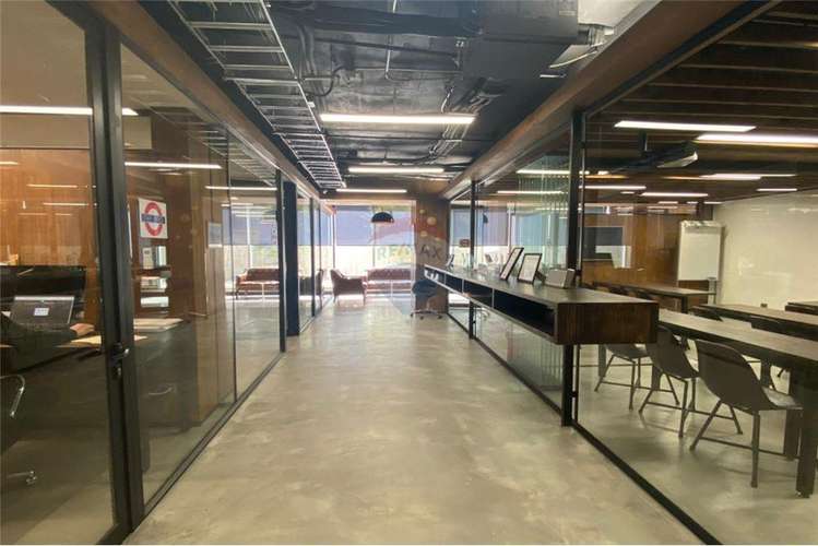 Oficina con terraza  privada - Imagen 3
