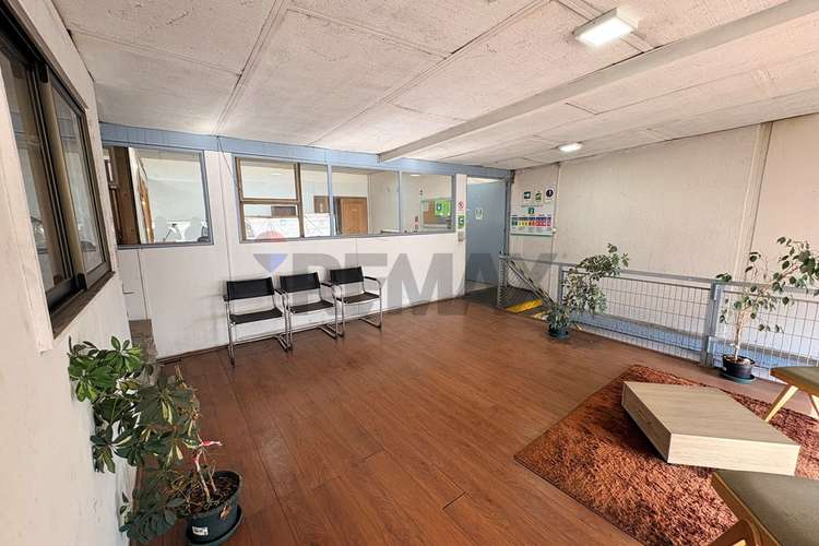 Venta bodega con oficinas  san miguel - Imagen 11