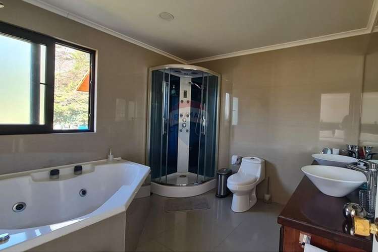 Casa en parcela en paine. conjunto privado