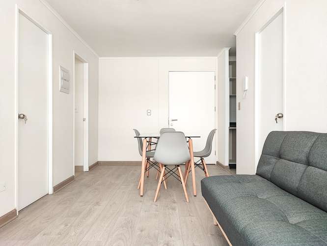 Av. El Parrón 103 (1 Est ) [1076-3]