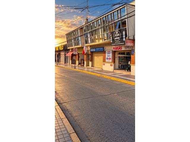 ¡Excelente oportunidad comercial a pasos de la Plaza de Armas de Melipilla!