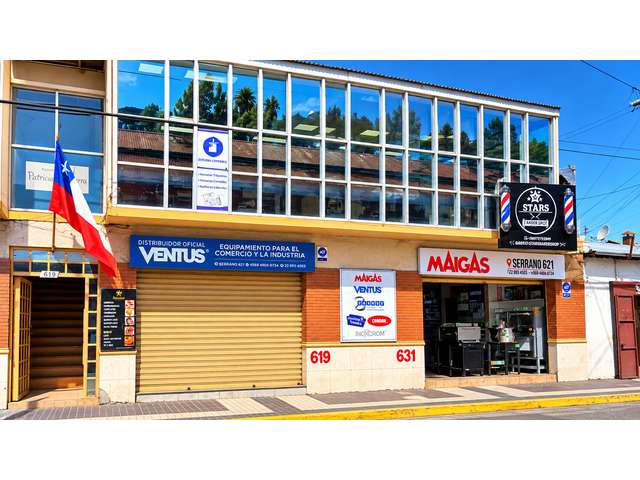 ¡Excelente oportunidad comercial a pasos de la Plaza de Armas de Melipilla!