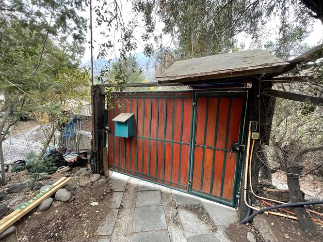 Terreno 4215 mts con casa a medio terminar en Arrayan - Imagen 5