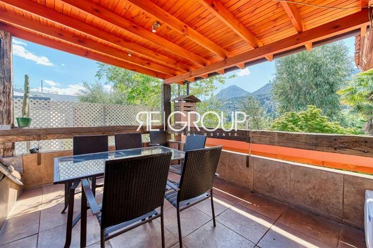 Casa en venta de 5 dorm. en Vitacura