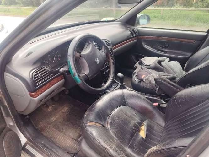 Vendo auto Peugeot 406 año 2003