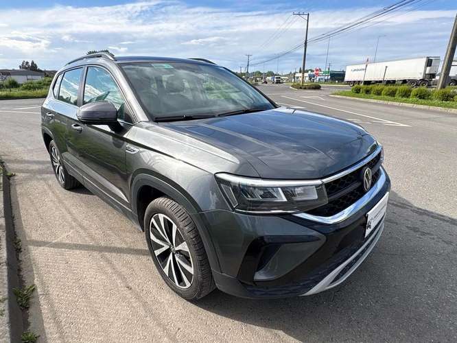 VOLKSWAGEN TAOS 2025