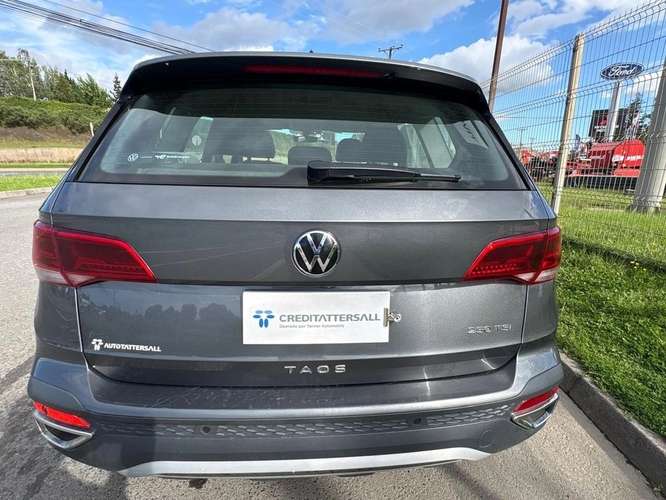 VOLKSWAGEN TAOS 2025