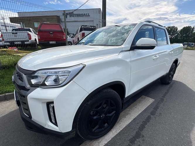 SSANGYONG GRAND MUSSO 2023