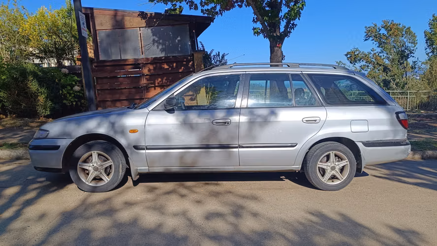 Mazda 626 Station Wagon GLX 2.0 Automático