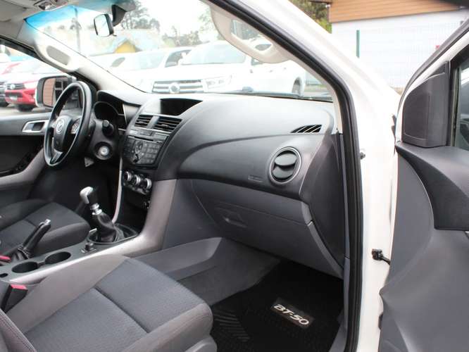 MAZDA NEW BT 50 DCAB SDX 4x4 2.2 2019 - Imagen 5