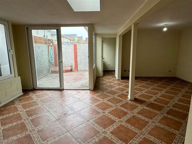 HERMOSA PROPIEDAD DENTRO DE CONDOMINIO EN ENEA - Imagen 6