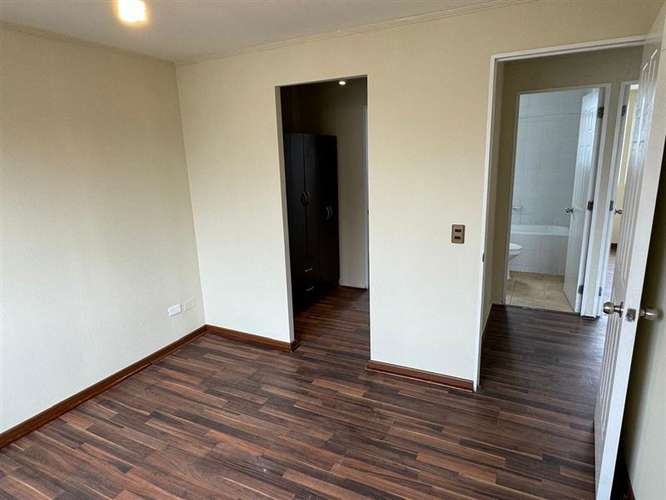 HERMOSA PROPIEDAD DENTRO DE CONDOMINIO EN ENEA - Imagen 24