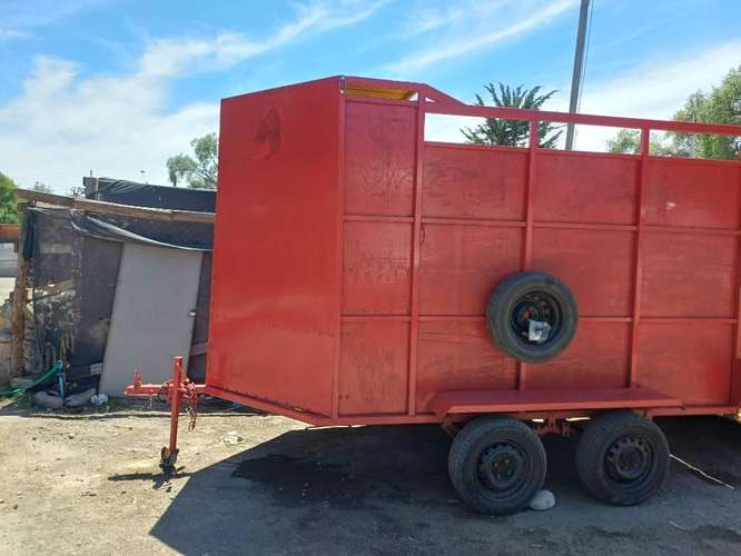 VENDO CARRO PARA DOS CABALLOS