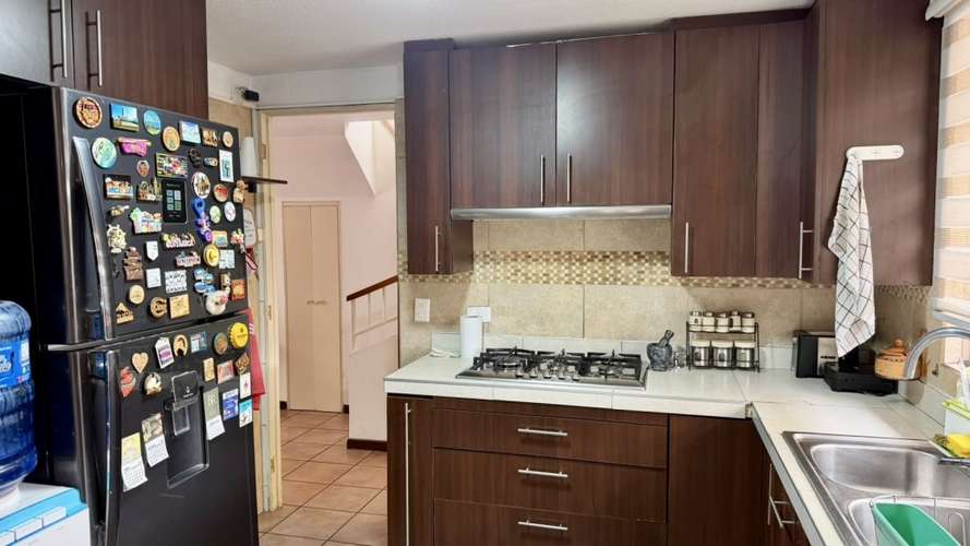 CASA 3 DORMITORIOS AV. LAS TORRES CON LO OVALLE - Imagen 5