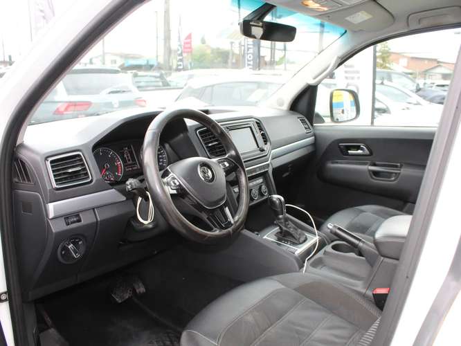 VOLKSWAGEN AMAROK HIGHLINE 2.0 TDI 2018 - Imagen 8