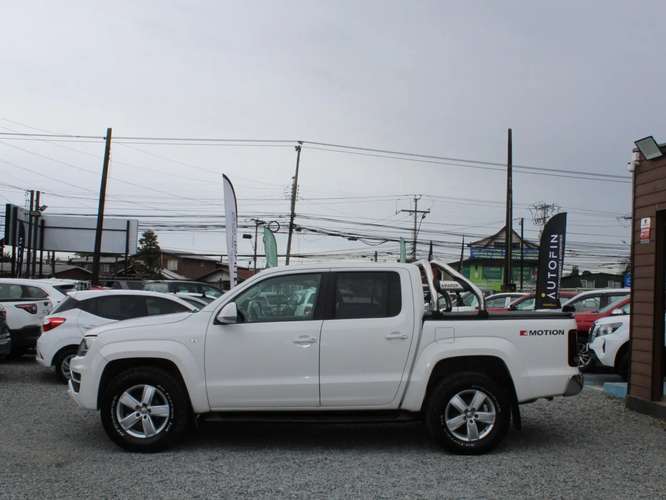 VOLKSWAGEN AMAROK HIGHLINE 2.0 TDI 2018 - Imagen 9
