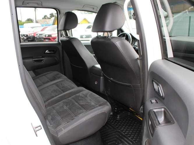 VOLKSWAGEN AMAROK HIGHLINE 2.0 TDI 2018 - Imagen 5