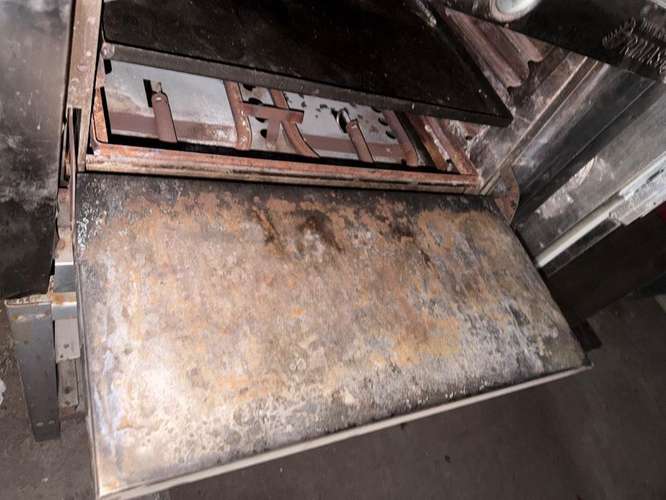 Se Vende Mantenedor Eléctrico y Horno gas