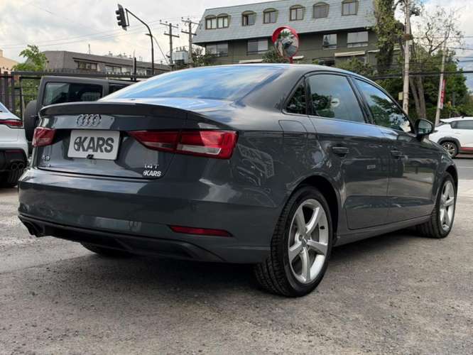 AUDI A3  2017