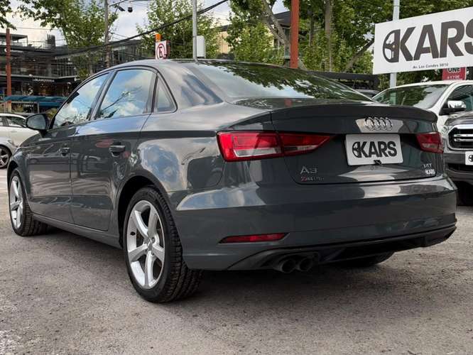 AUDI A3  2017