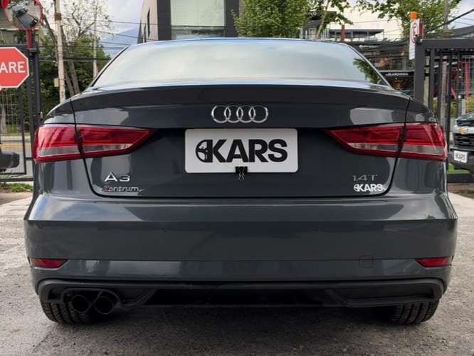 AUDI A3  2017