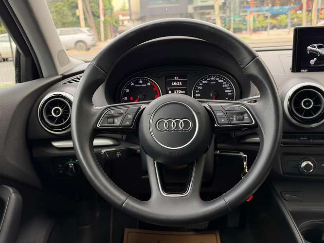 AUDI A3  2017