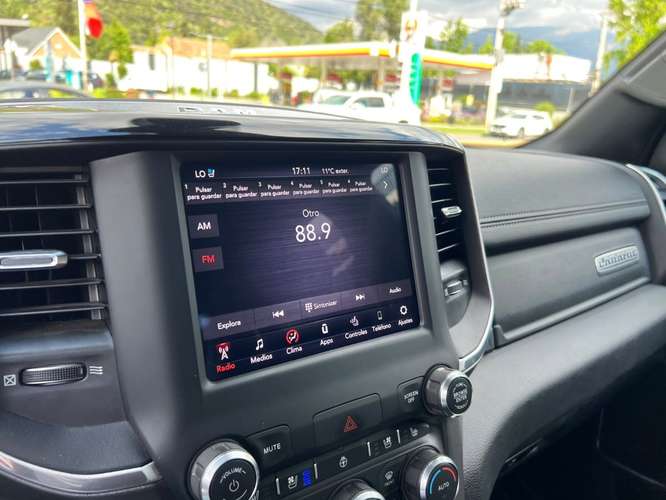 RAM 1500 LARAMIE SPORT 5.7 2021 - Imagen 11