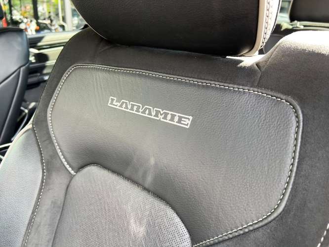 RAM 1500 LARAMIE SPORT 5.7 2021 - Imagen 18