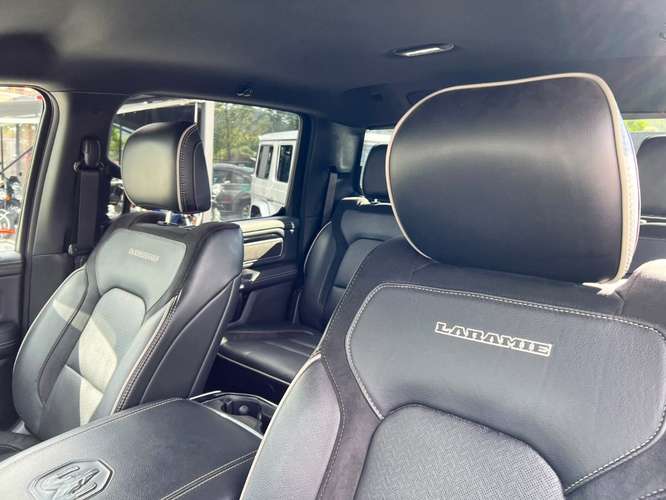 RAM 1500 LARAMIE SPORT 5.7 2021 - Imagen 16