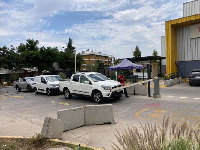 Arriendo bodega c/of de 268 m² en Parque Industrial, C Navia