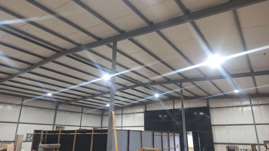 Sitio con Galpón Comercial - Imagen 8