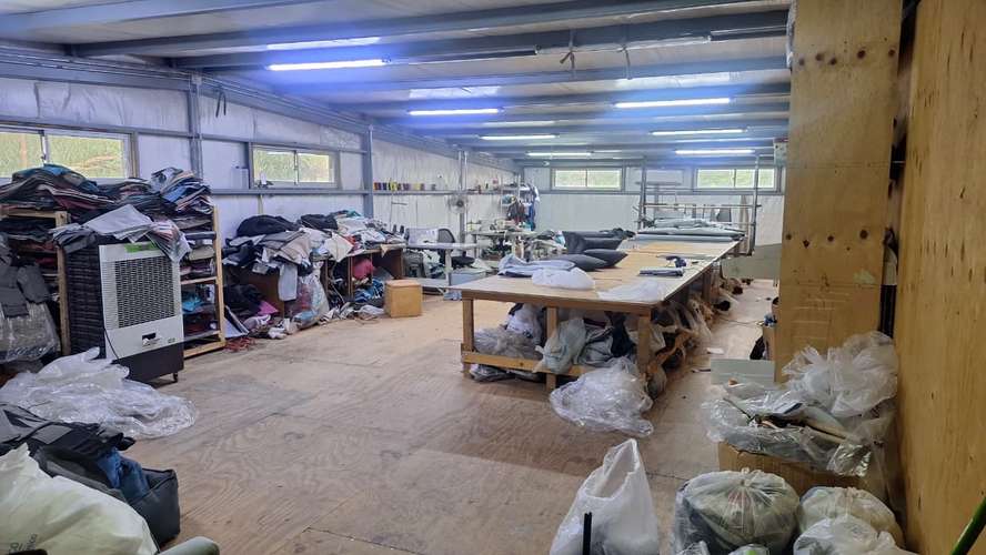 Sitio con Galpón Comercial - Imagen 13