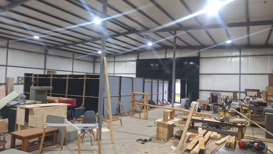 Sitio con Galpón Comercial - Imagen 4