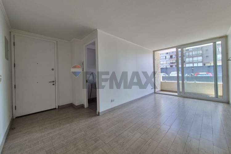 Arriendo departamento a pasos del metro - Imagen 2