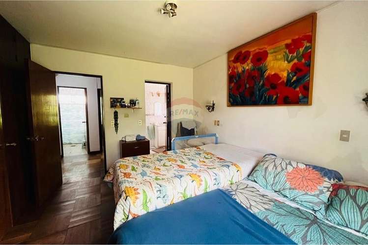 Oportunidad: casa con gran potencial comercial! - Imagen 11