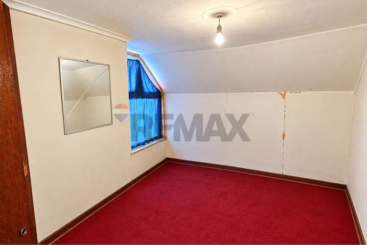 Oportunidad de remodelar - casa esquina - Imagen 15