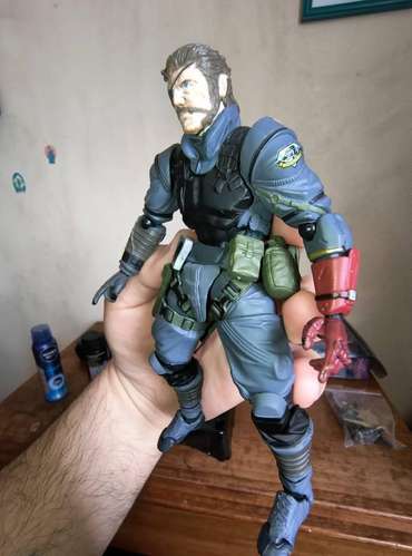 Figura Venom Snake Metal Gear Solid 5