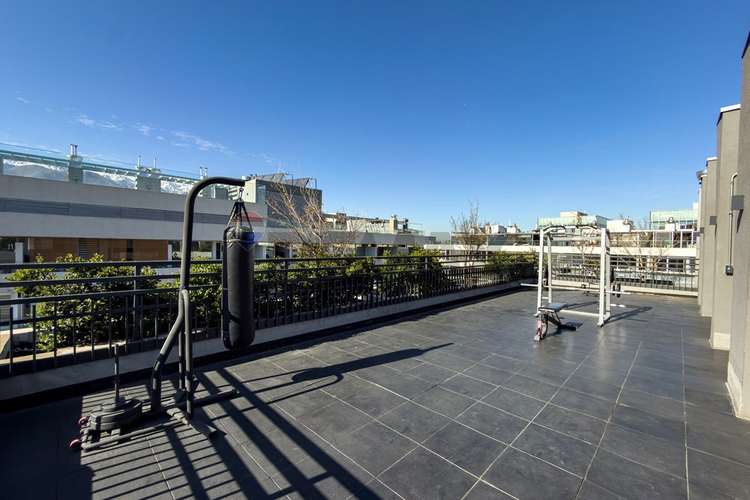 Depto semi nuevo 1d con patio las condes - Imagen 17