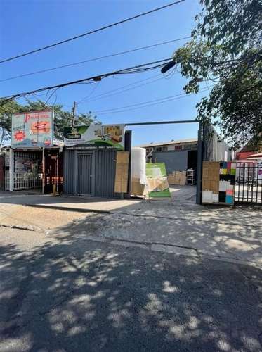 Casa en venta de 3 dorm. en Pudahuel