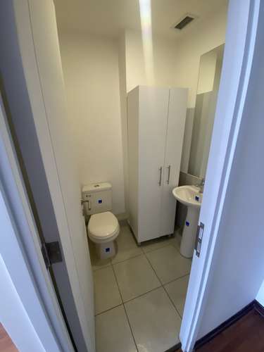 OF 30M2 ARRIENDO - PUERTAS DE CHICUREO PLANTA LIBRE AIRE AC