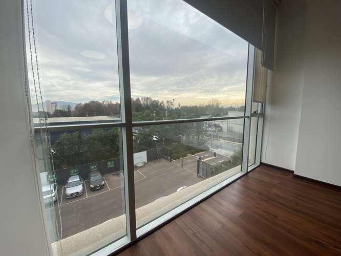 OF 30M2 ARRIENDO - PUERTAS DE CHICUREO PLANTA LIBRE AIRE AC